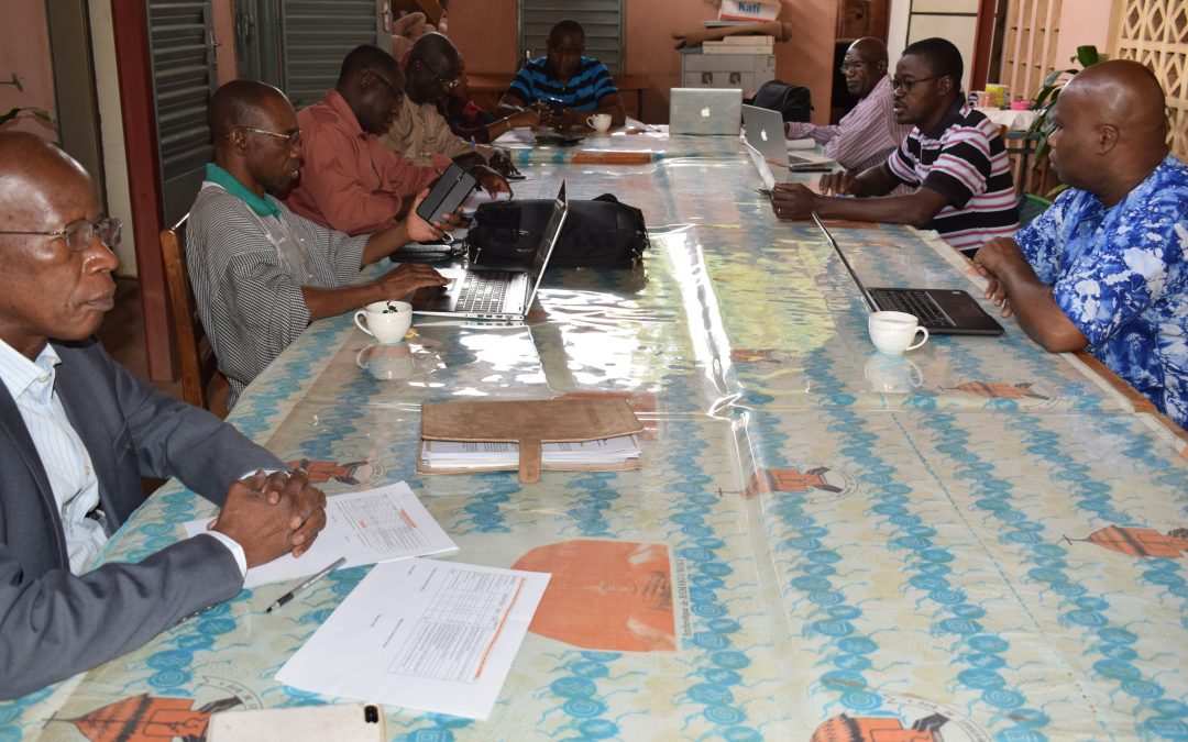 COVID-19 le Secrétariat National de Caritas Mali opte pour le télétravail pour son personnel du 1er au 20 avril. Une équipe légère est mise en place.